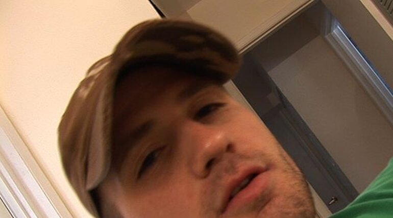 Bobby Bends in Bobby Bends