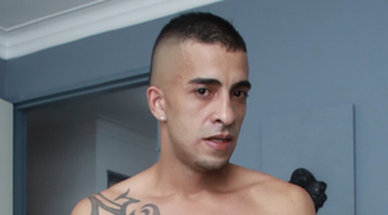 Camilo Sexto in Nestor Losada & Camilo Sexto