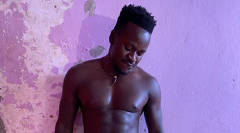 Black VIP in BLACK VIP & KODEY CORBIN