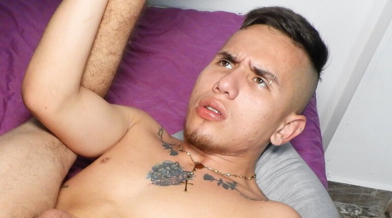 Martin Adrian in Thiago Quintero & Martin Adrian