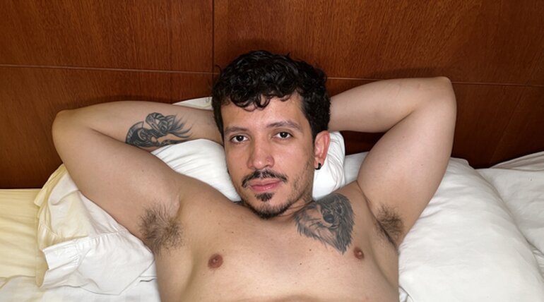 Wolf Cifuentes in Duke Devine & Wolf Cifuentes