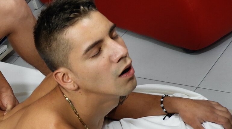 Franco Bueno in King Lopez & Franco Bueno