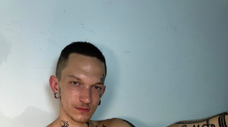 Dexx in Luke Harrington, Sean Harding & Dexx