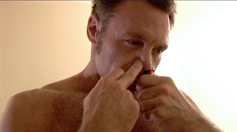 Gavin Strong in HOW ITS DONE