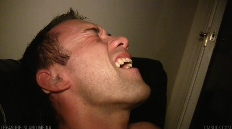 LONDON SUCKS - TIMSuck Volume 7