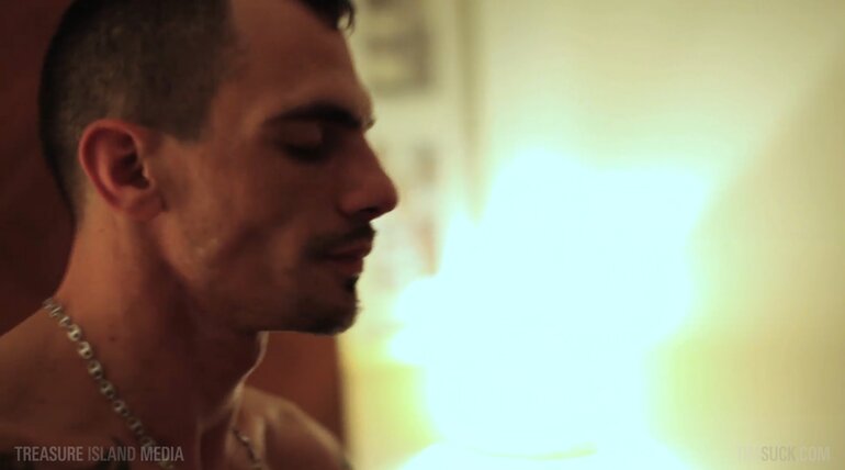 LONDON SUCKS - TIMSuck Volume 7