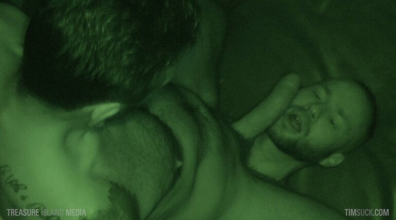 LONDON SUCKS - TIMSuck Volume 7