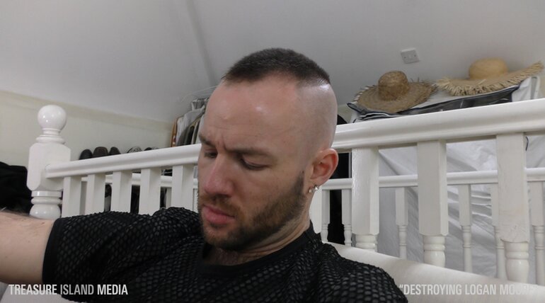 Paul Stag's Destroying Logan Moore