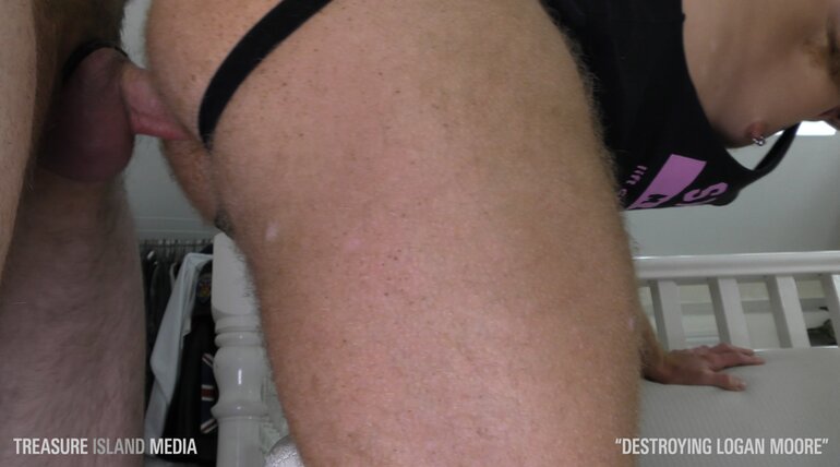 Paul Stag's Destroying Logan Moore