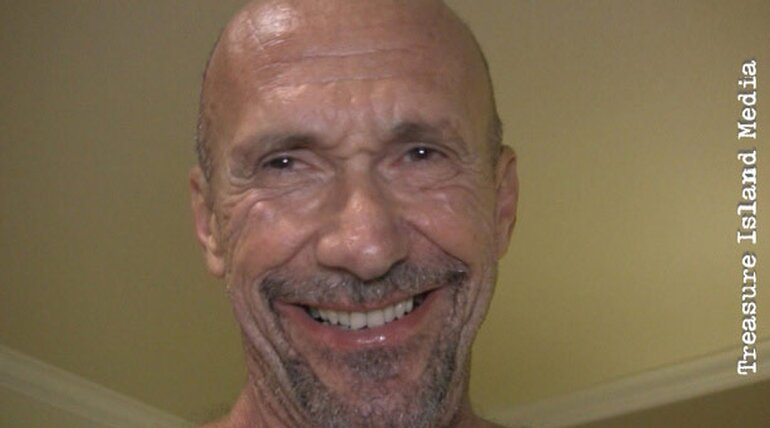 SUCK DICK SAVE THE WORLD 6