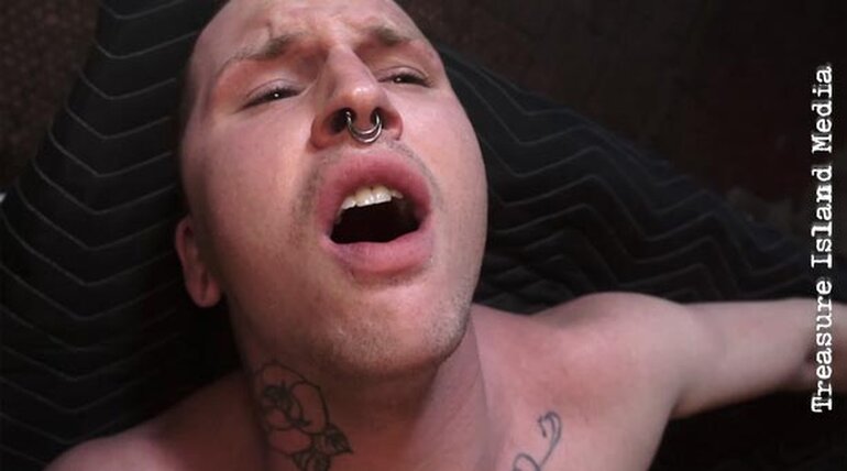 Breeding Jadyn Daniels