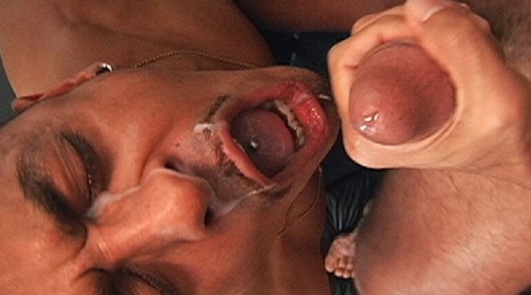 A MASTER OF MAN-WORSHIP in SUCK DICK SAVE THE WORLD 3