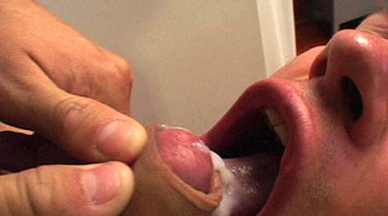 Joshua Reynolds & Damon Dogg in DAMON BLOWS AMERICA 6: Palm Springs & New York