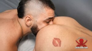 Arthuro Montoya & Junior Garcia